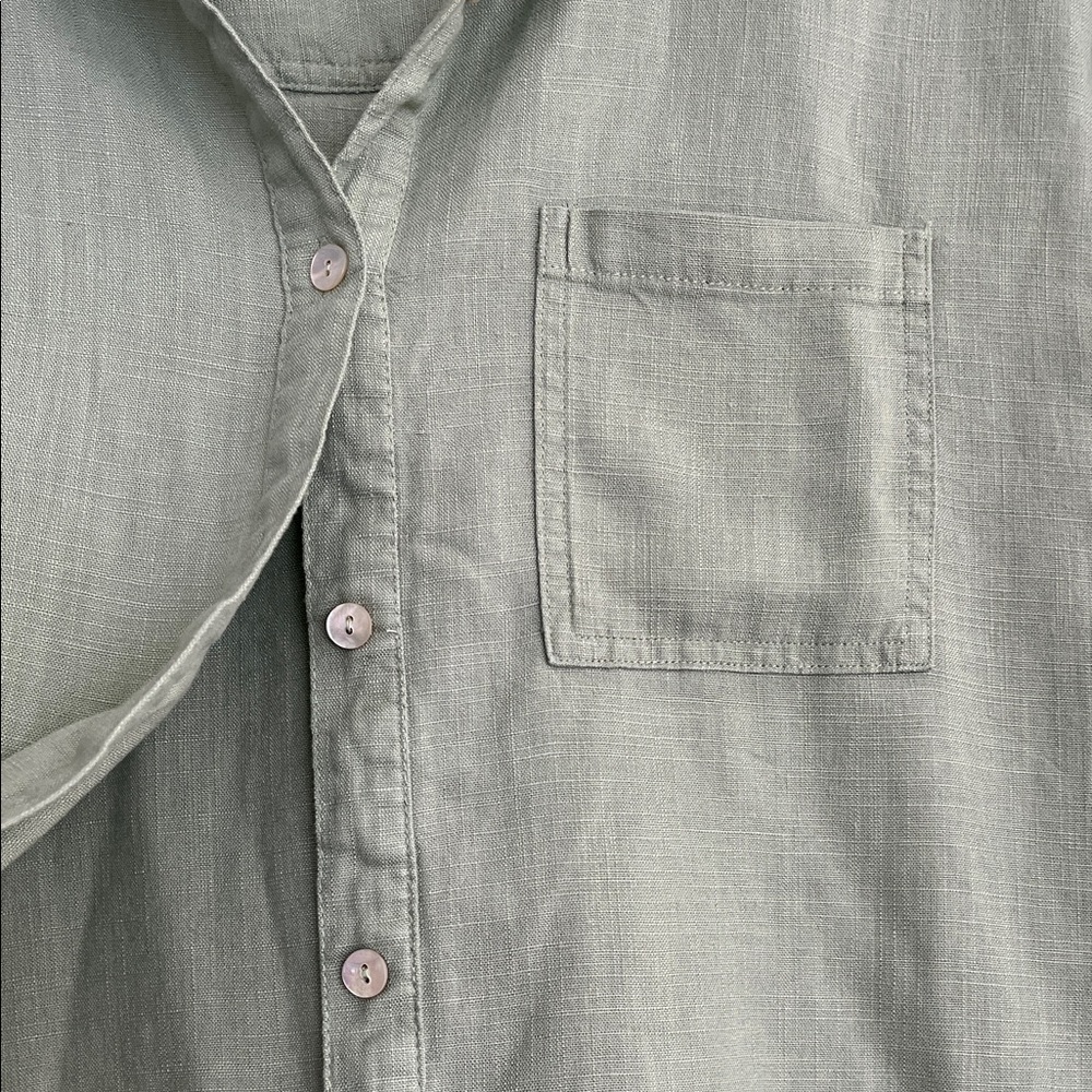 Altar'd State Short Sleeve Button-Down Shirt - Size M - Picture 2 of 7